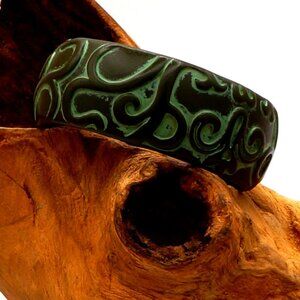 SOLD:  Vintage Lucite Dark Forest Green & Aqua Vine Textured Bangle 8 Inch